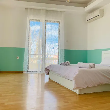 Càmara Holiday Daire *